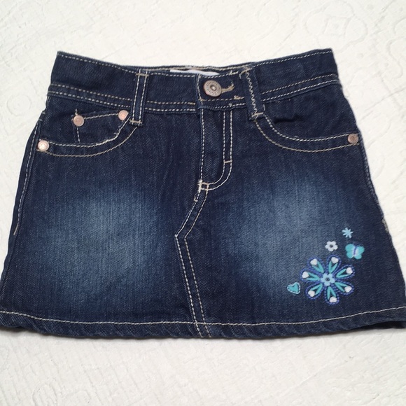 3T (3/$20) OshKosh Jean Skorts - Picture 1 of 11
